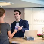 Mercure Center Hotell
