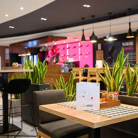 酒店 布达佩斯市中心美居酒店 4*