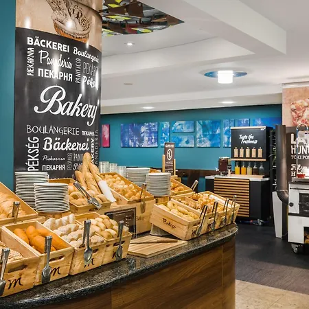 Mercure Center Hotell