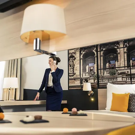 Hotell Mercure Center 4*