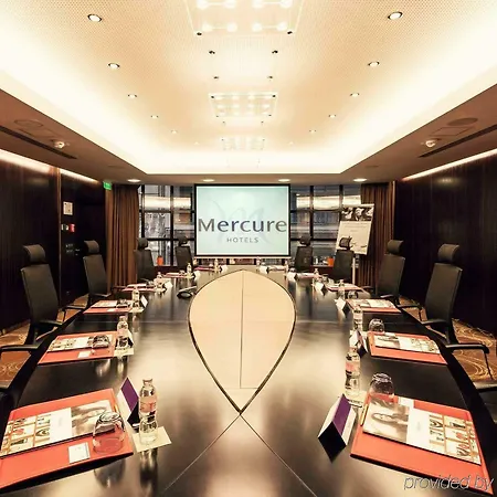 Mercure Center Hotel 4*