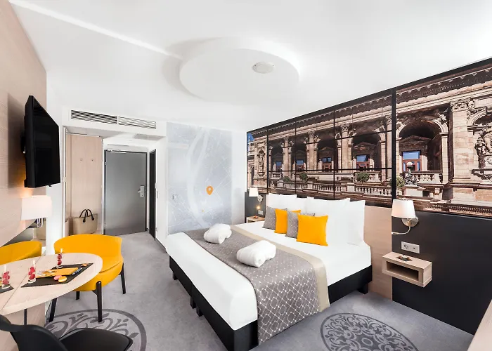 Mercure Center 4*