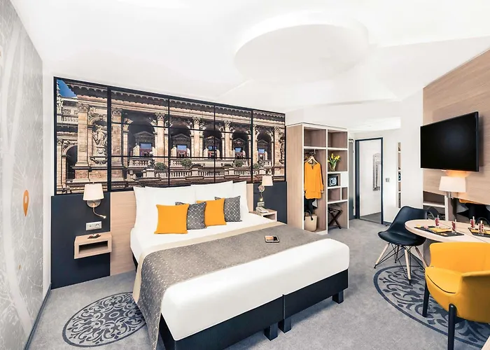 Mercure Center 4*