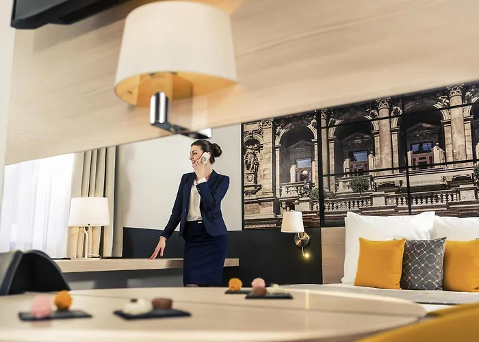מלון Mercure Center