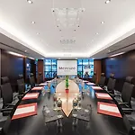 Mercure Center Hotel 4*