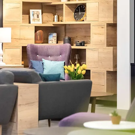 Mercure Center