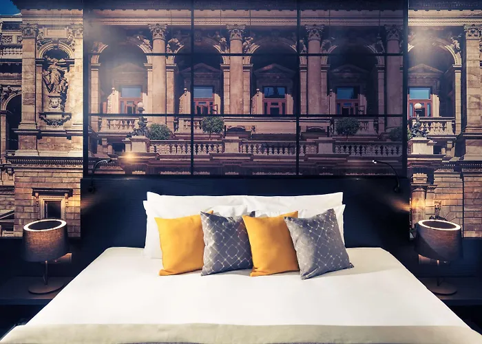 Mercure Center Hotel